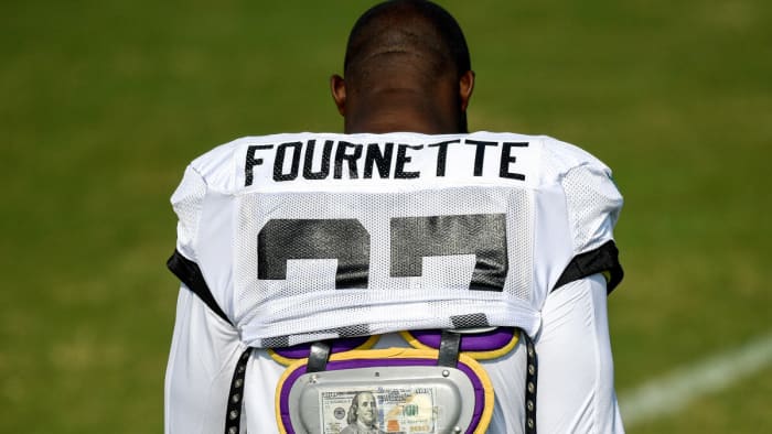 Fournette wore a C-note in his pads as a reminder of his quest to rush for 100 yards per game; if he does so, it won't be in Jacksonville.